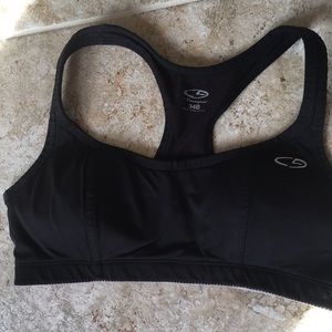 Champion Shape Scoop black sports bra 34B